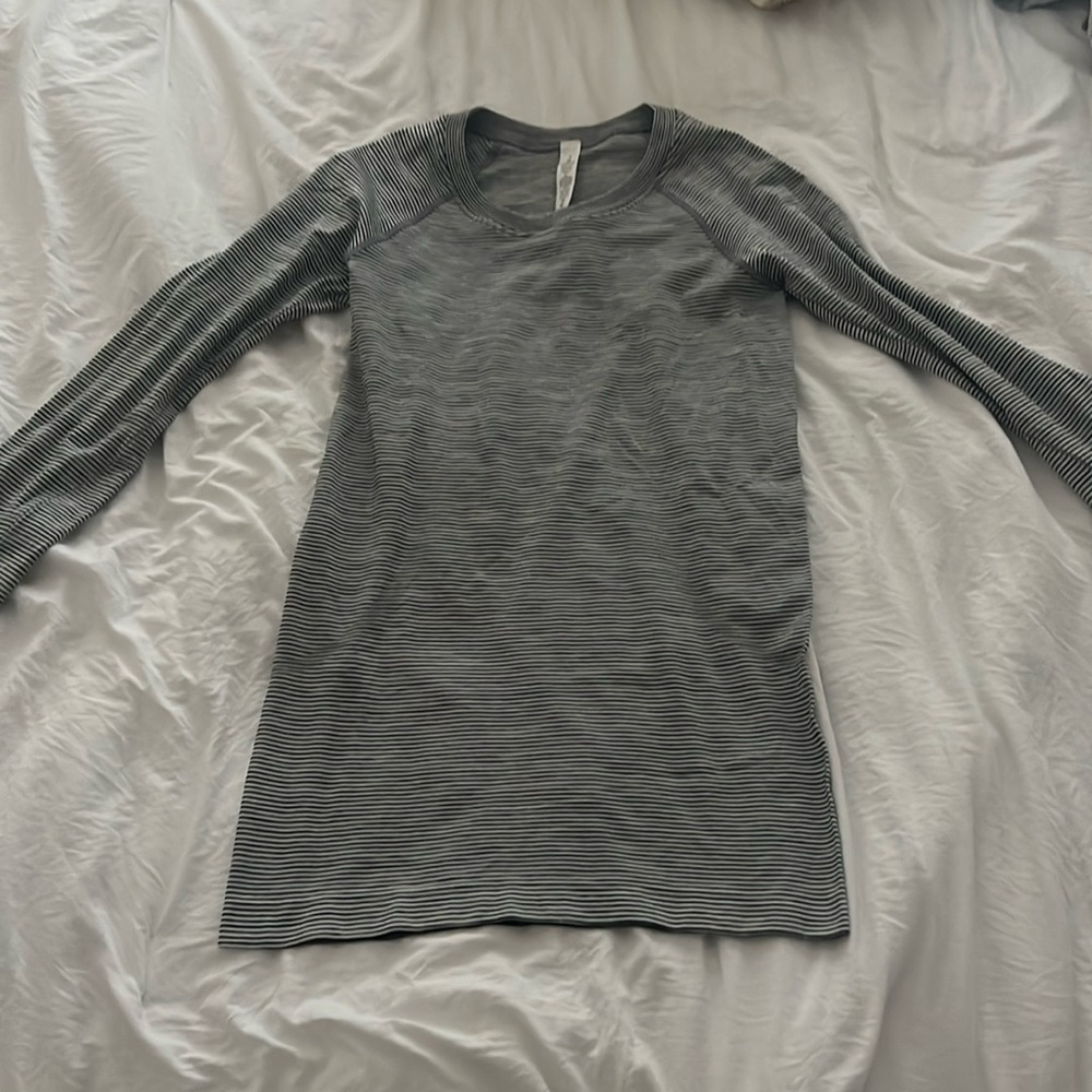 lululemon swiftly long sleeve tee